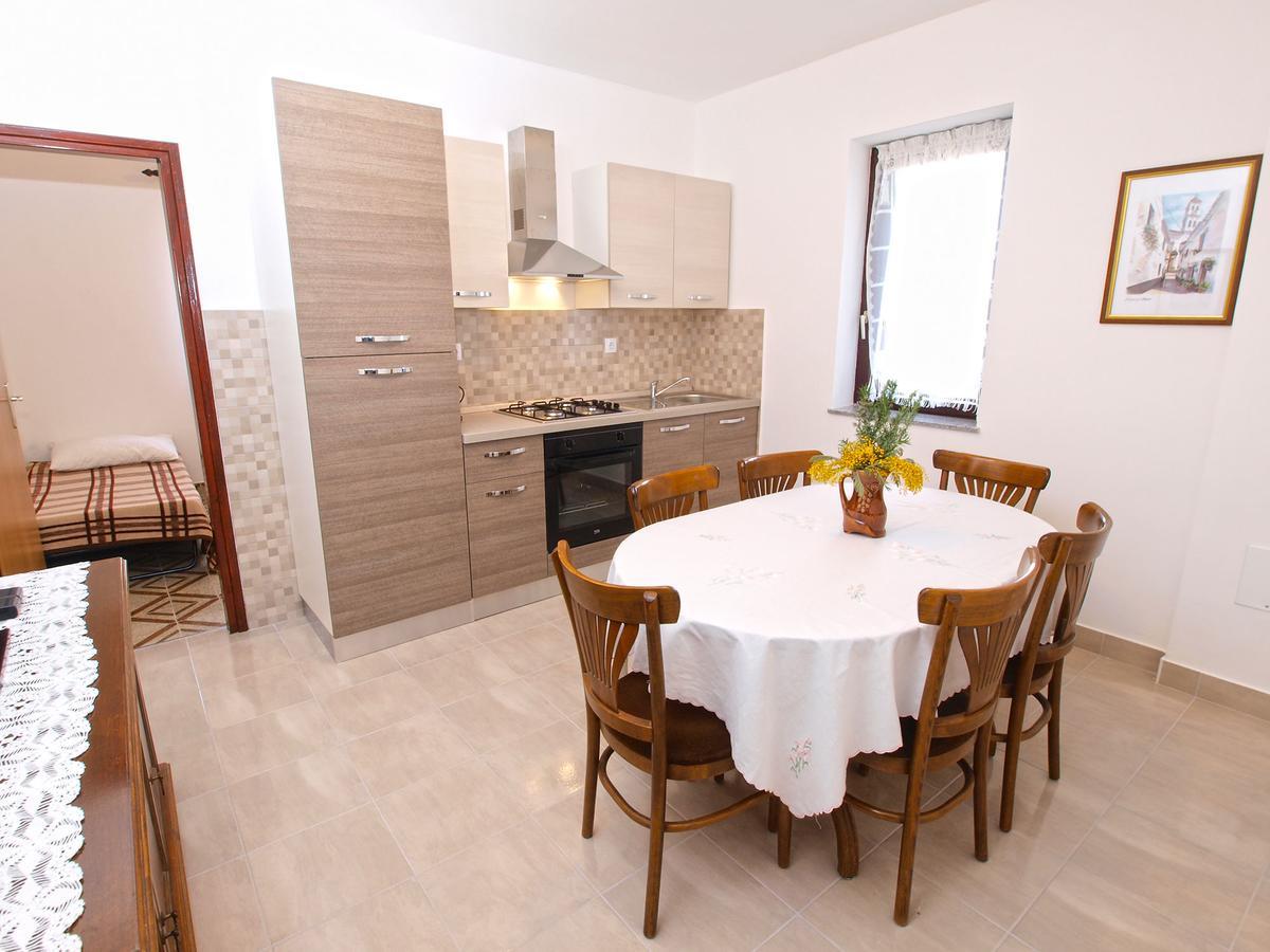 Apartments Ivan 1031 Fažana Exteriér fotografie